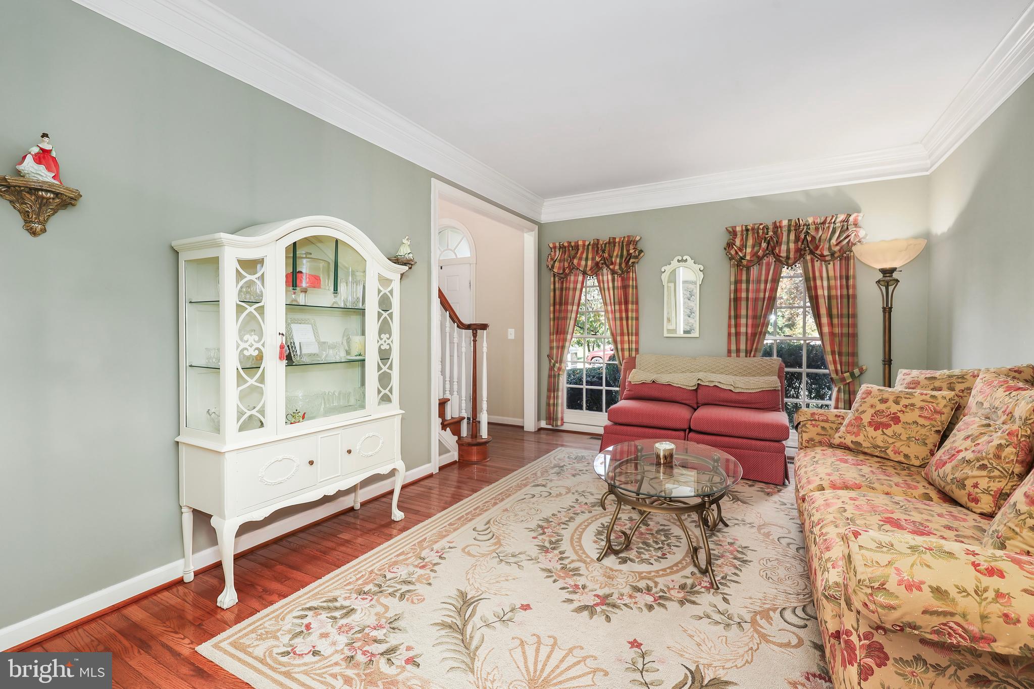 14257 Clubhouse Road Gainesville, VA 20155 - Photo 15 of 69 Formal living room.