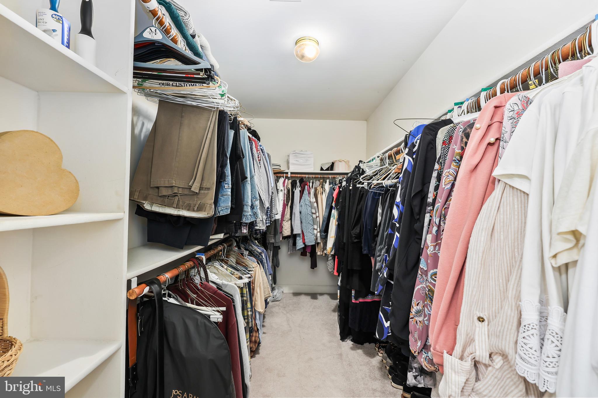 14257 Clubhouse Road Gainesville, VA 20155 - Photo 36 of 69 Primary walk in closet.