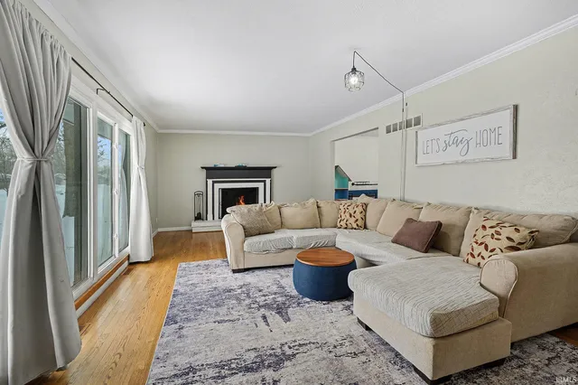 $419,900 | 2412 Kenilworth Drive, Elkhart, IN 46514