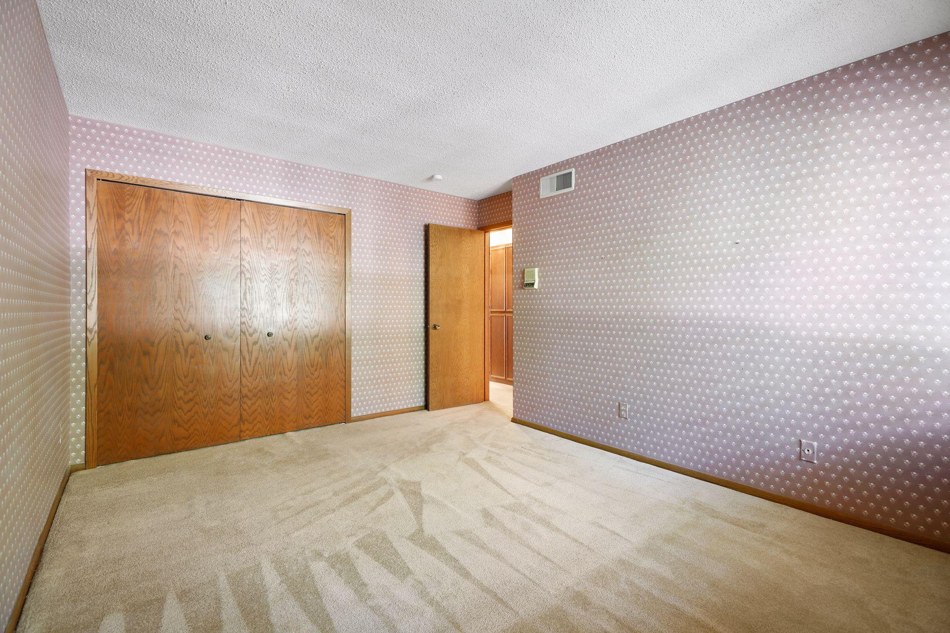 9351 Nesbitt Road Bloomington, MN 55437 - Photo 17 of 30 Gallery Image 17