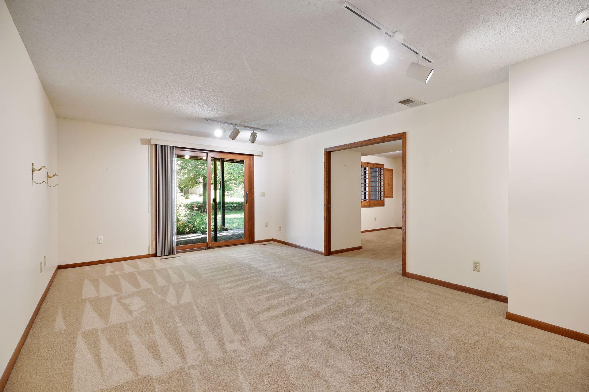 9351 Nesbitt Road Bloomington, MN 55437 - Photo 20 of 30 Gallery Image 20