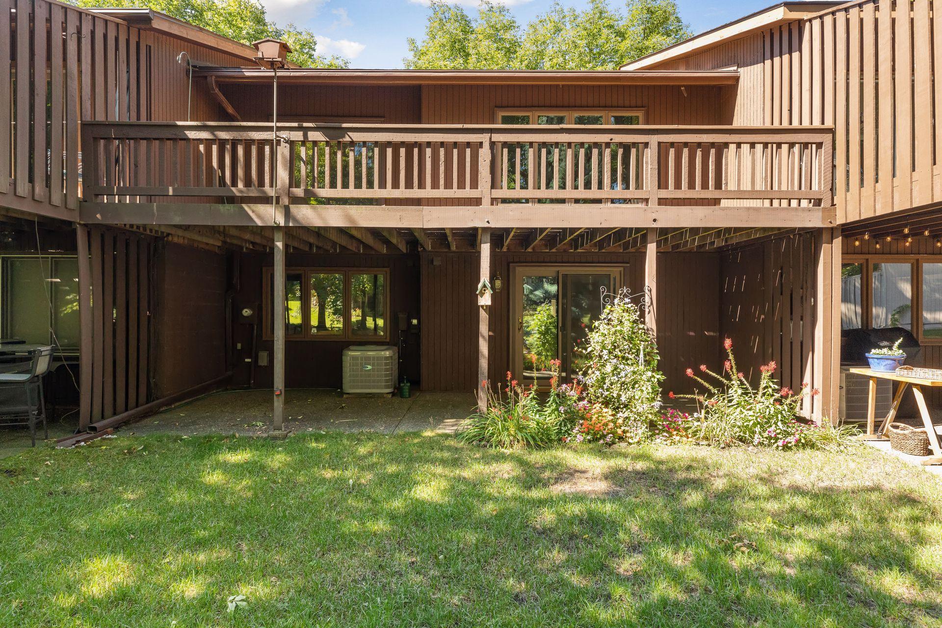 9351 Nesbitt Road Bloomington, MN 55437 - Photo 27 of 30 Gallery Image 27