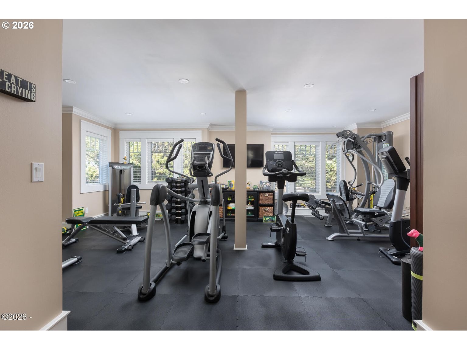 520 Cove Point Depoe Bay, OR 97341 - Photo 24 of 43 a view of a room with gym equipment