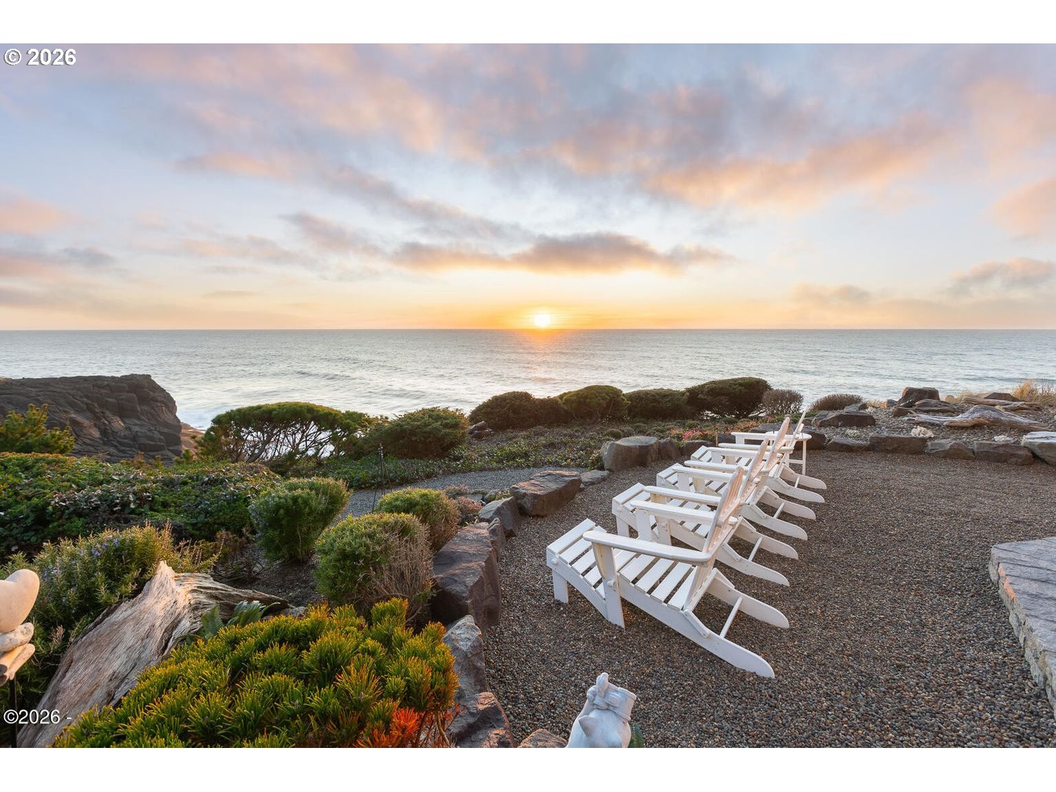 520 Cove Point Depoe Bay, OR 97341 - Photo 35 of 43 view of city and ocean