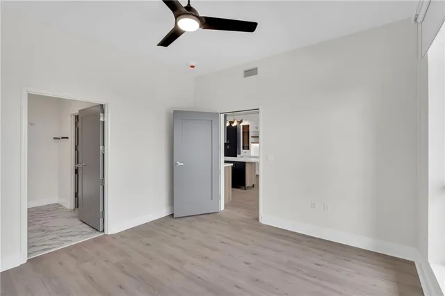 $1,800 | 3100 Lake Villa Drive, Metairie, LA 70002