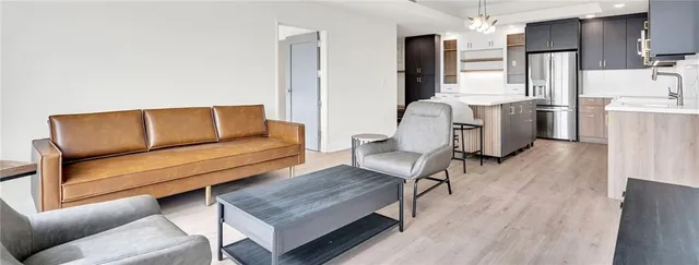 $1,800 | 3100 Lake Villa Drive, Metairie, LA 70002