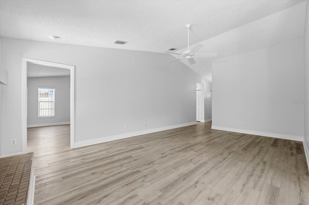 8132 Perth Drive Largo, FL 33773 - Photo 7 of 40