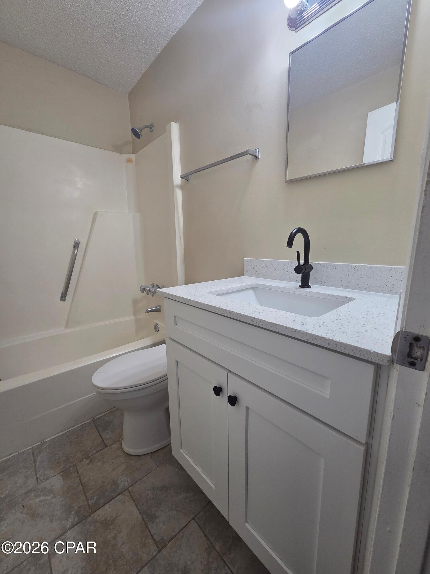 179 Reagan Road, Unit B3 Panama City, FL 32404 - Photo 9 of 12