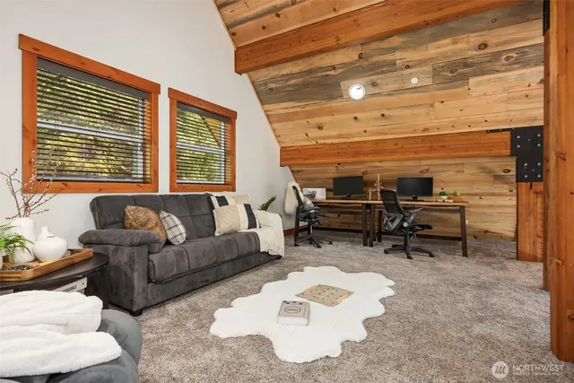 $3,995,000 | 101 Gold Hill Road East, Enumclaw, WA 98022