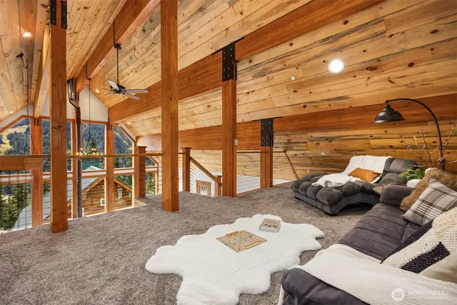 $3,995,000 | 101 Gold Hill Road East, Enumclaw, WA 98022