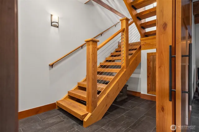 $3,995,000 | 101 Gold Hill Road East, Enumclaw, WA 98022