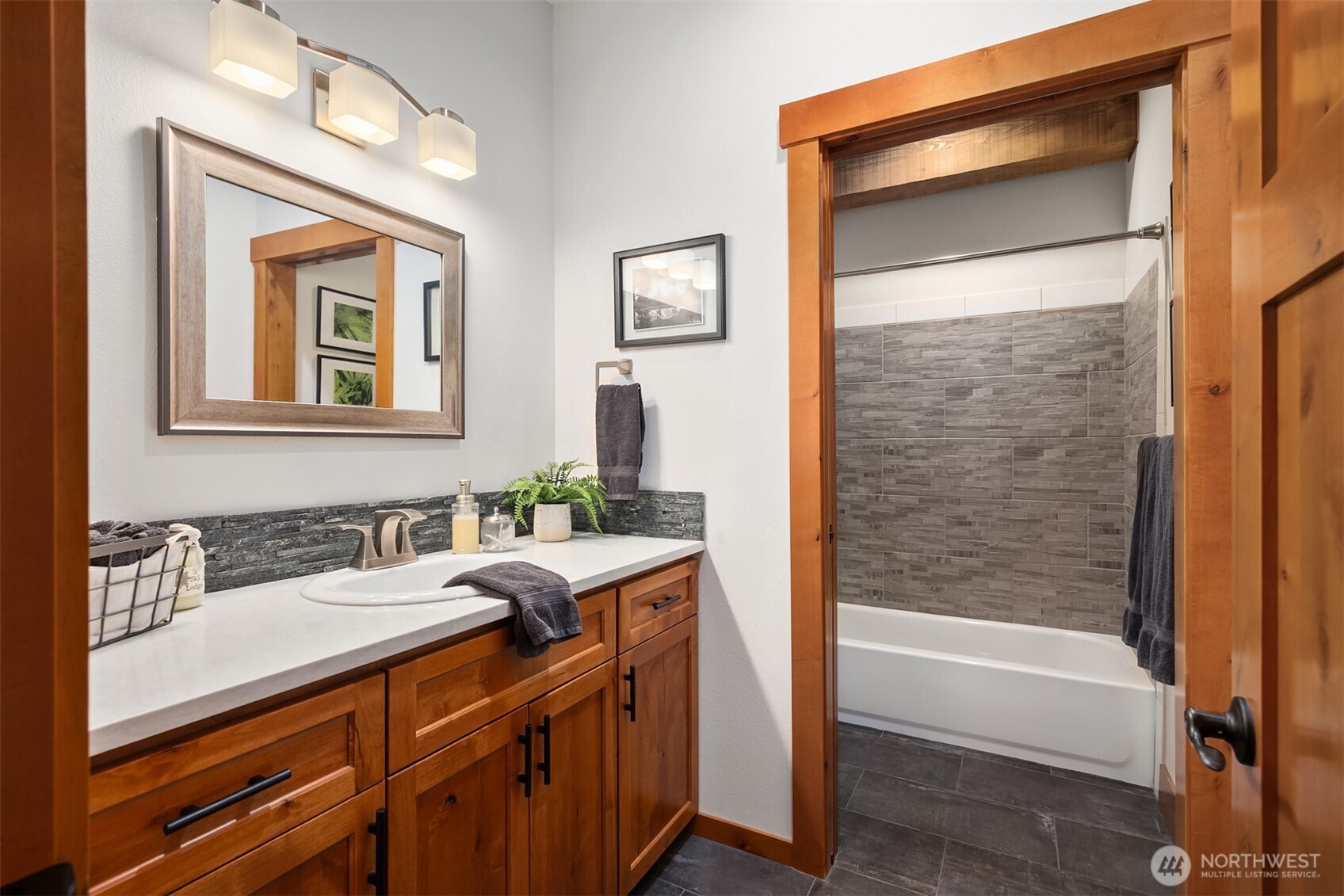 101 Gold Hill Road East Enumclaw, WA 98022 - Photo 27 of 37