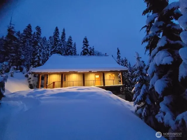 $3,995,000 | 101 Gold Hill Road East, Enumclaw, WA 98022