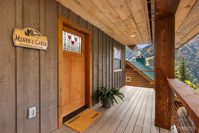 $3,995,000 | 101 Gold Hill Road East, Enumclaw, WA 98022