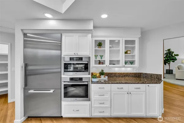 $7,500 | 8402 Southeast 53rd Place, Mercer Island, WA 98040