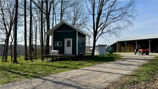 $895,000 | Off S Side South Buffalo Trace, Pekin, IN 47165