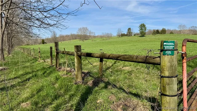 $895,000 | Off S Side South Buffalo Trace, Pekin, IN 47165