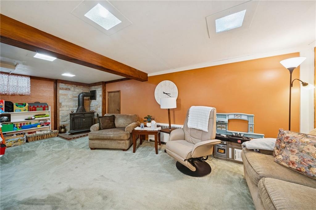 31 Locust Lane Pittsburgh, PA 15241 - Photo 23 of 35 a living room with furniture