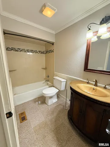 $2,299 | 1013 West Wonderview Drive, Dunlap, IL 61525