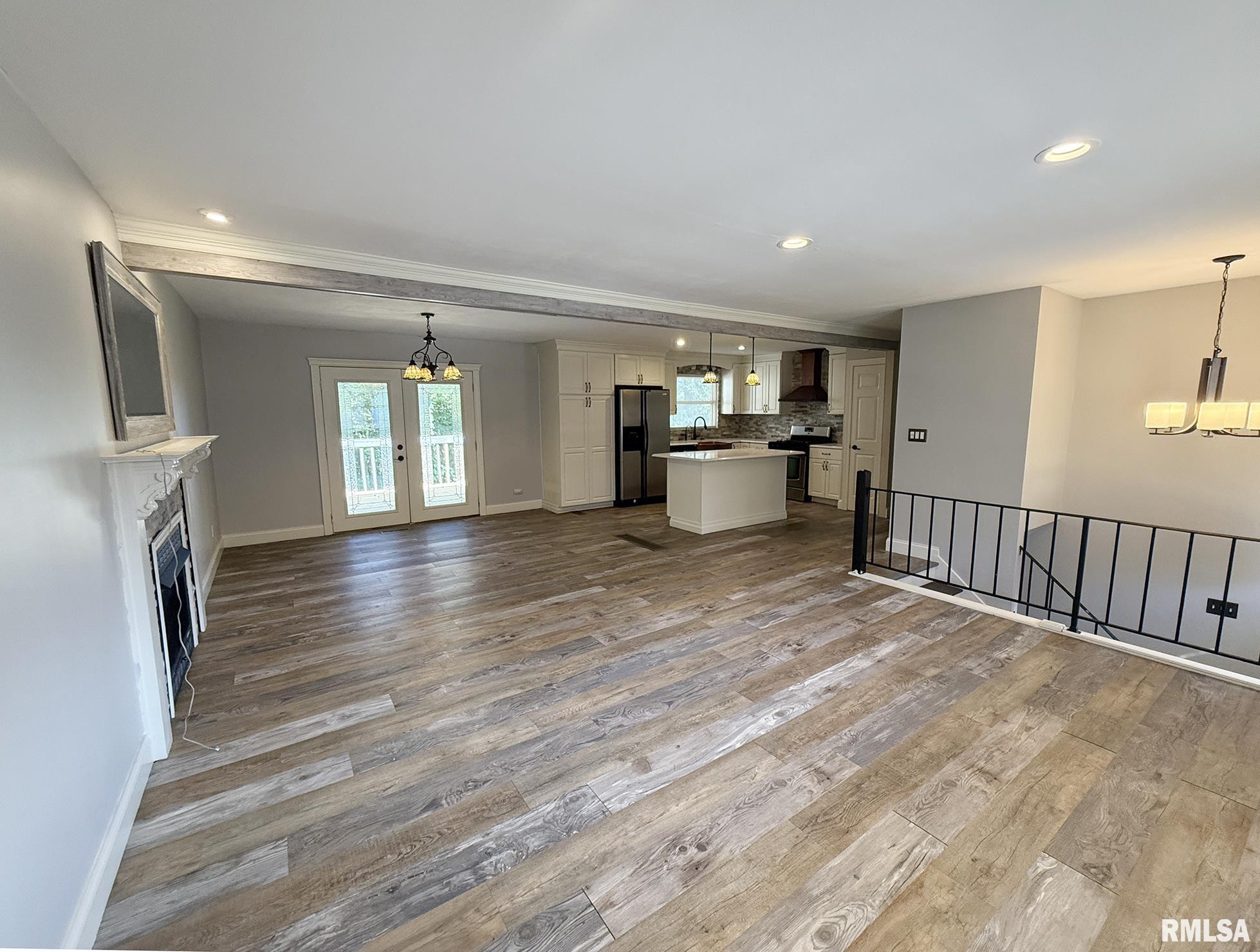 1013 West Wonderview Drive Dunlap, IL 61525 - Photo 5 of 32