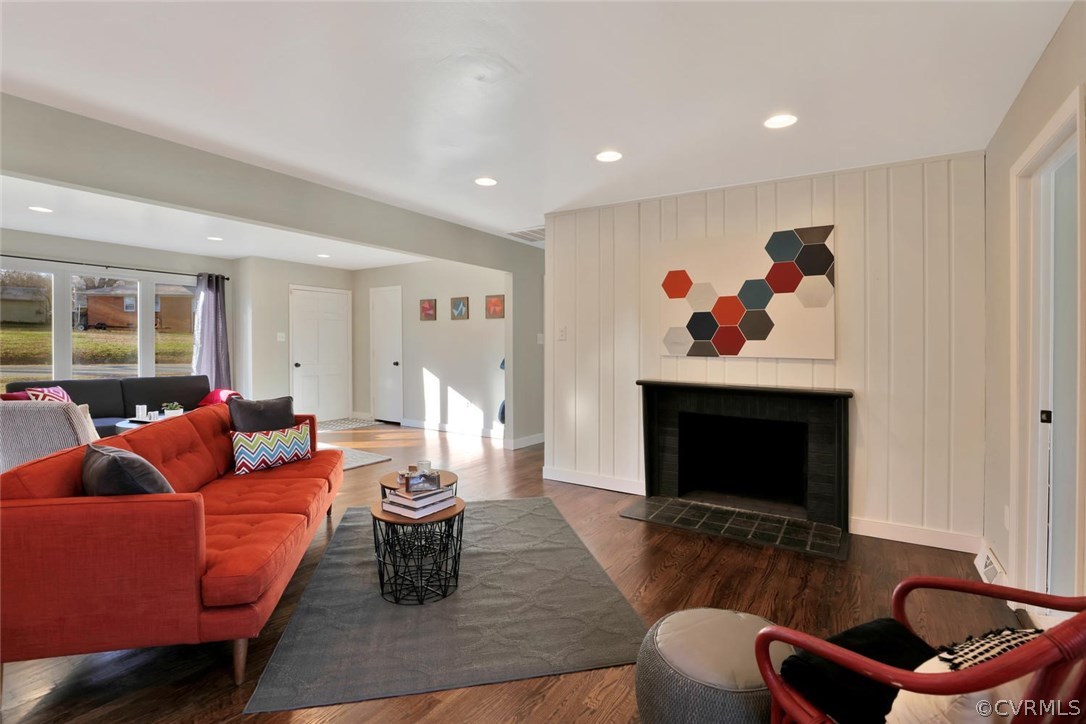 2837 Monteith Road Richmond, VA 23235 - Photo 5 of 23 Gallery Image 5