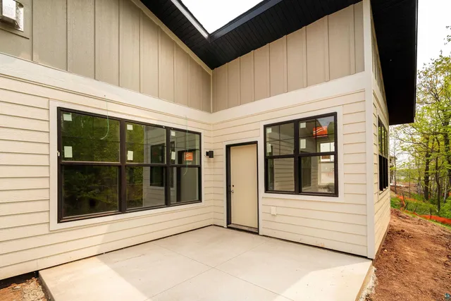 $756,700 | 125 Goldys Way, Duluth, MN 55808