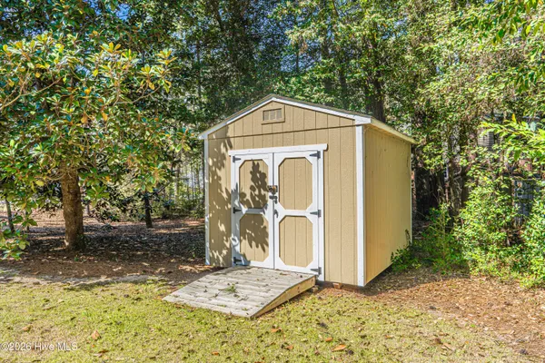$425,000 | 204 Haldane Drive, Southern Pines, NC 28387