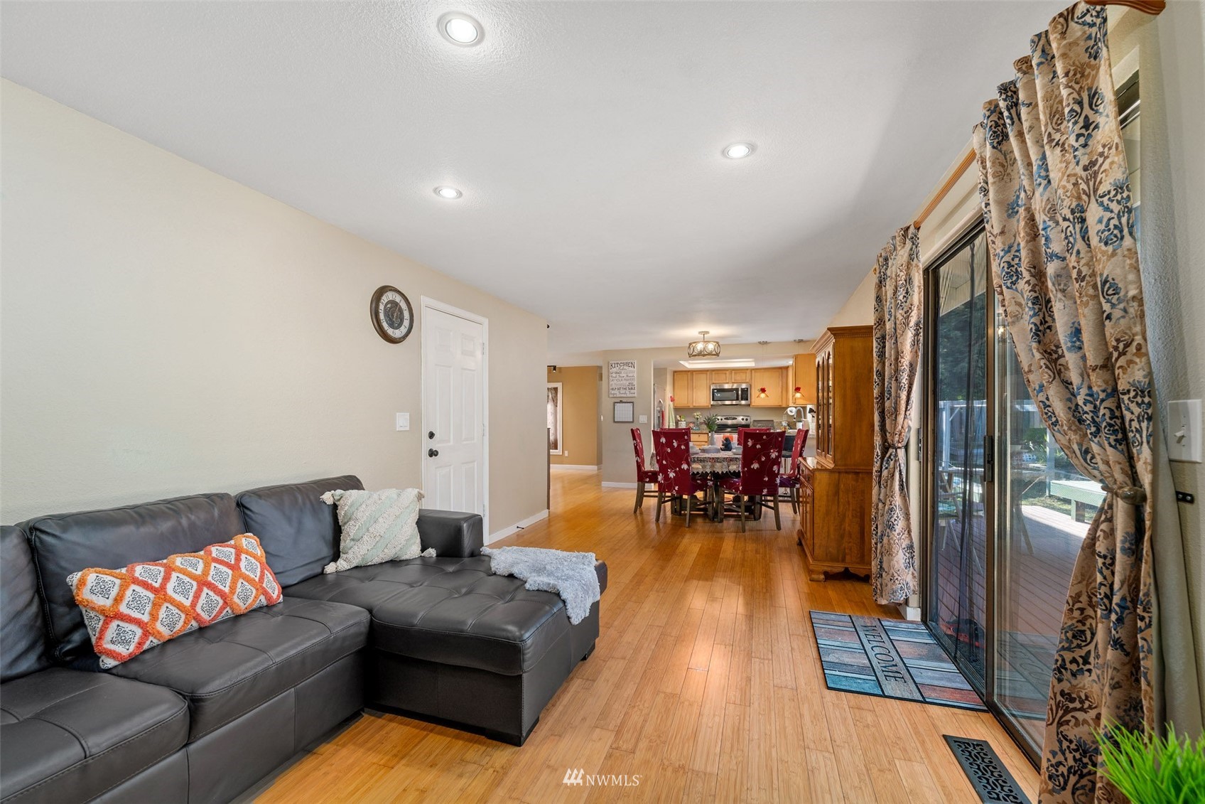 15212 Southeast 178th Place Renton, WA 98058 - Photo 14 of 32 Gallery Image 14