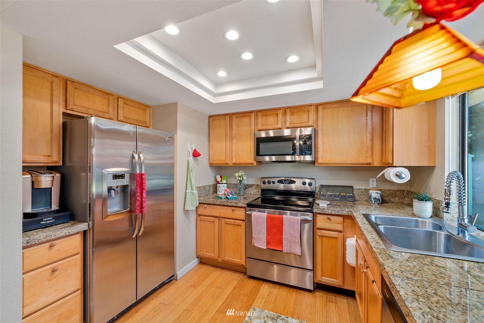 15212 Southeast 178th Place Renton, WA 98058 - Photo 9 of 32 Gallery Image 9
