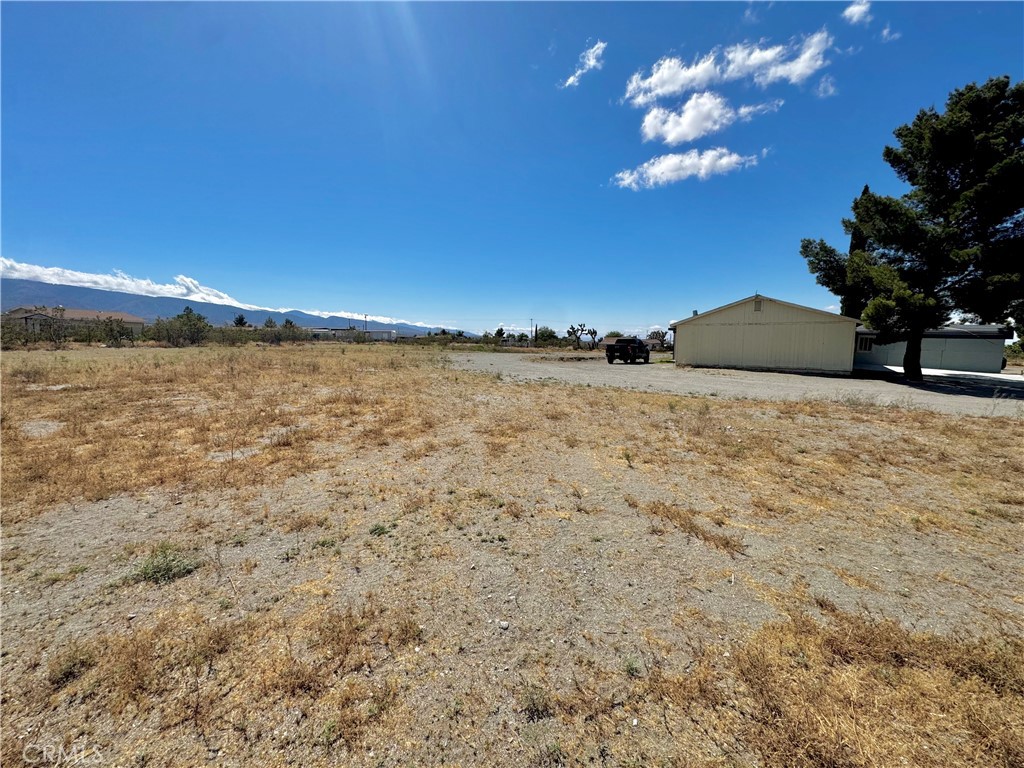2775 Duncan Road Phelan, CA 92371 - Photo 20 of 29