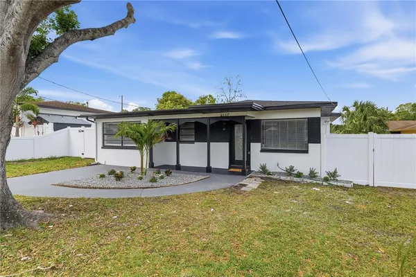 $449,900 | 2117 West Kentucky Avenue, Tampa, FL 33607