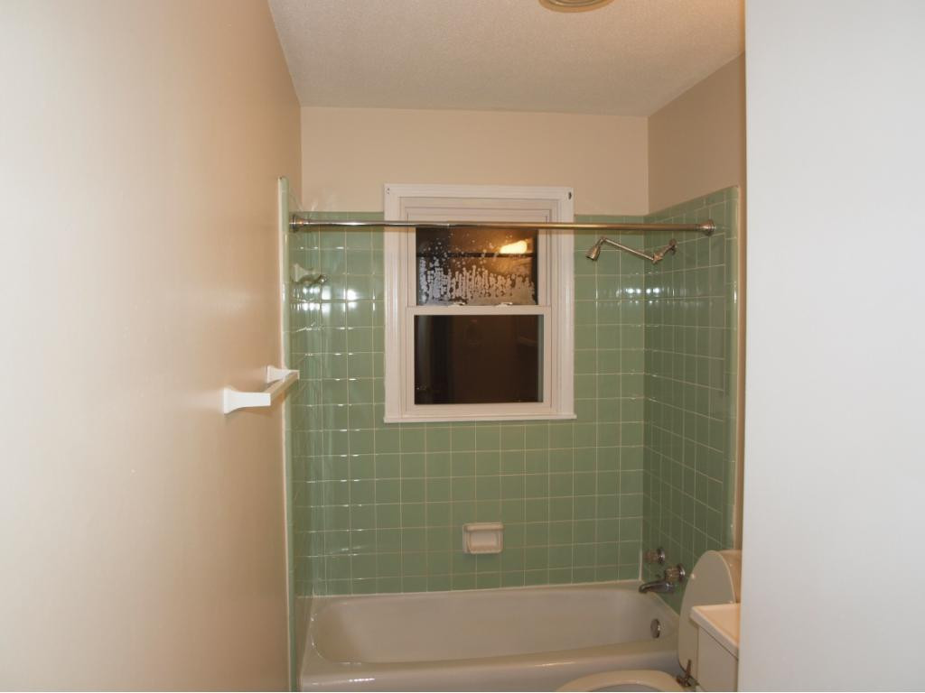 206 Green Valley Road Bristol, VA 24202 - Photo 4 of 7 Photo 4
