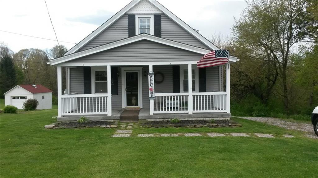 FRONT OF 9 VIGNIE  WITH LARGE PORCH