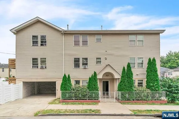 $625,000 | 24 12th Avenue, Paterson, NJ 07501