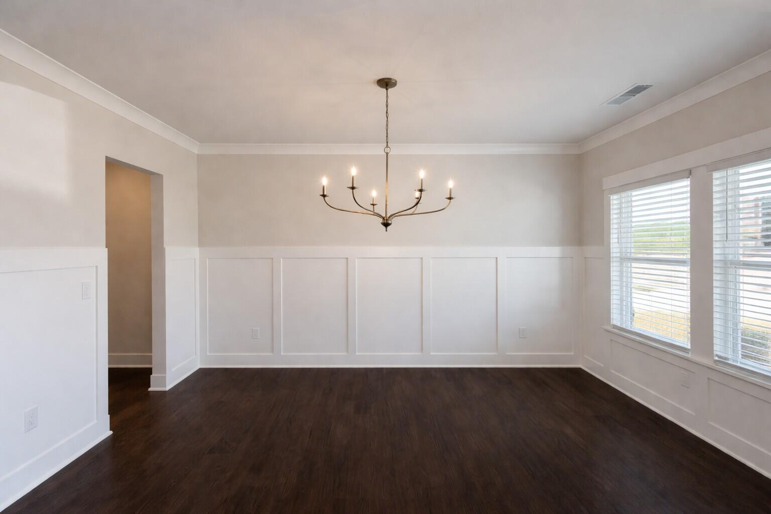 5828 Guardian Way, Unit 10 Hixson, TN 37343 - Photo 3 of 14 Dining Room