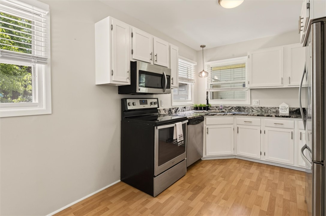 339 East Commercial Street East Rochester, NY 14445 - Photo 8 of 36