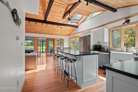 $875,000 | 10 Phelps Road, Monterey, MA 01245