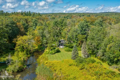 $875,000 | 10 Phelps Road, Monterey, MA 01245