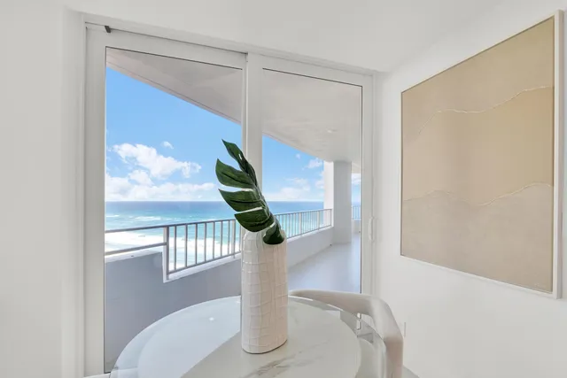 $2,600,000 | 550 South Ocean Boulevard, Unit 1001, Boca Raton, FL 33432