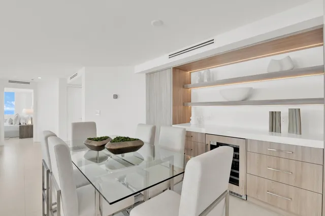 $2,600,000 | 550 South Ocean Boulevard, Unit 1001, Boca Raton, FL 33432