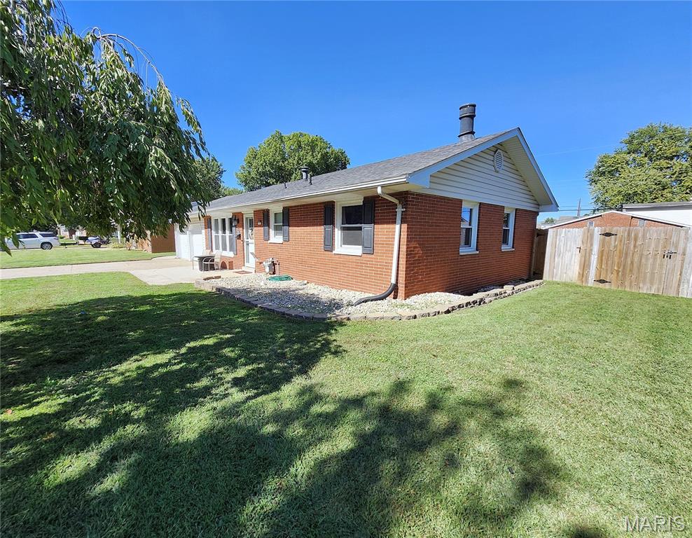 17 Del Rio Avenue Granite City, IL 62040 - Photo 3 of 38 Gallery Image 3