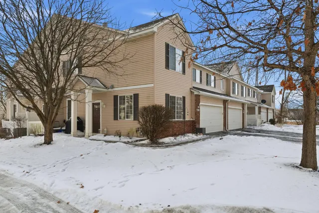 $310,000 | 17901 96th Avenue North, Maple Grove, MN 55311