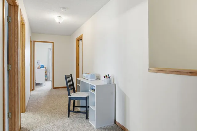 $310,000 | 17901 96th Avenue North, Maple Grove, MN 55311