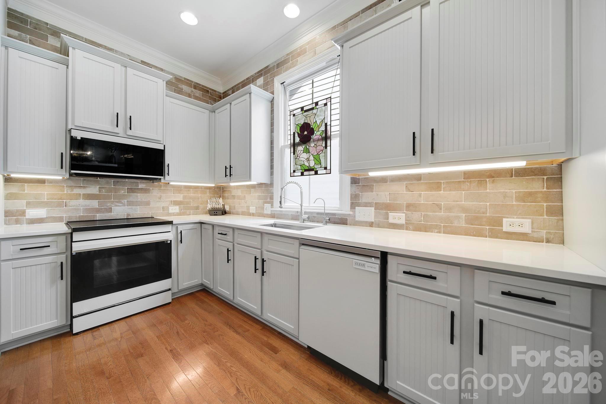905 Stratford Run Drive Fort Mill, SC 29708 - Photo 5 of 38