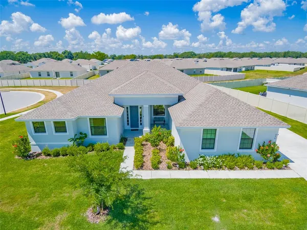$2,700 | 570 Sanctuary Boulevard, Winter Haven, FL 33881