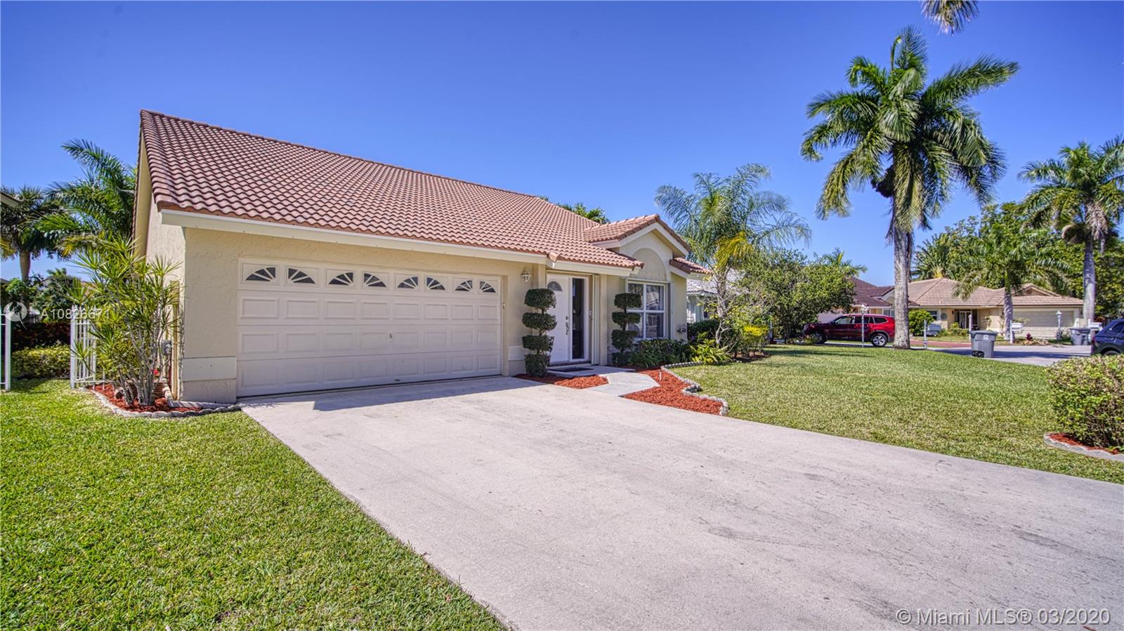 21301 Millbrook Court Boca Raton, FL 33498 - Photo 1 of 22 Gallery Image 1