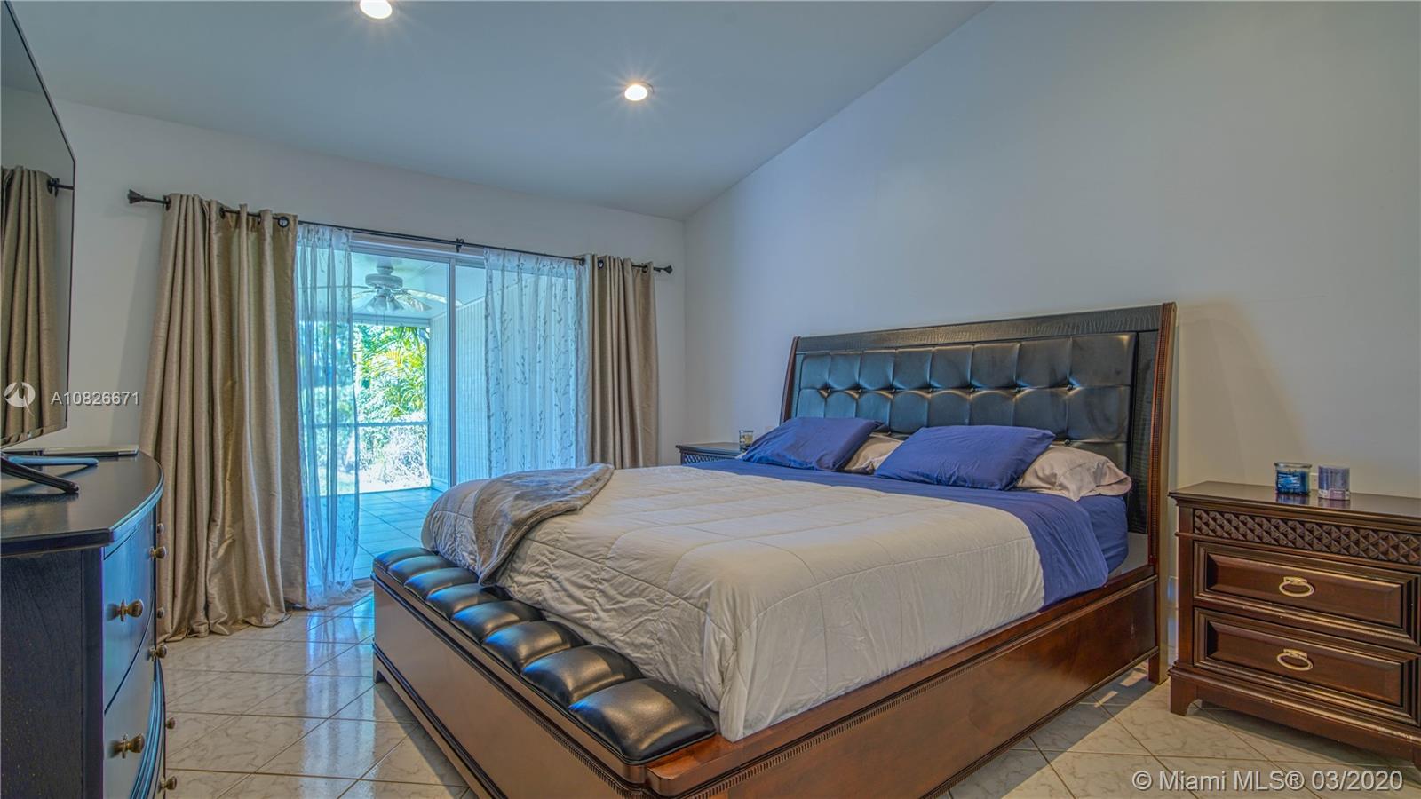 21301 Millbrook Court Boca Raton, FL 33498 - Photo 12 of 22 Gallery Image 12