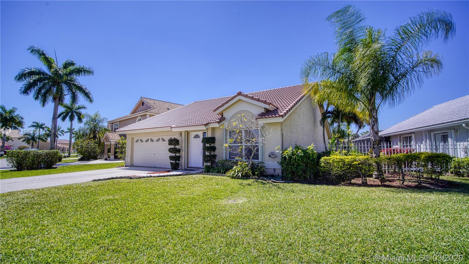 21301 Millbrook Court Boca Raton, FL 33498 - Photo 20 of 22 Gallery Image 20