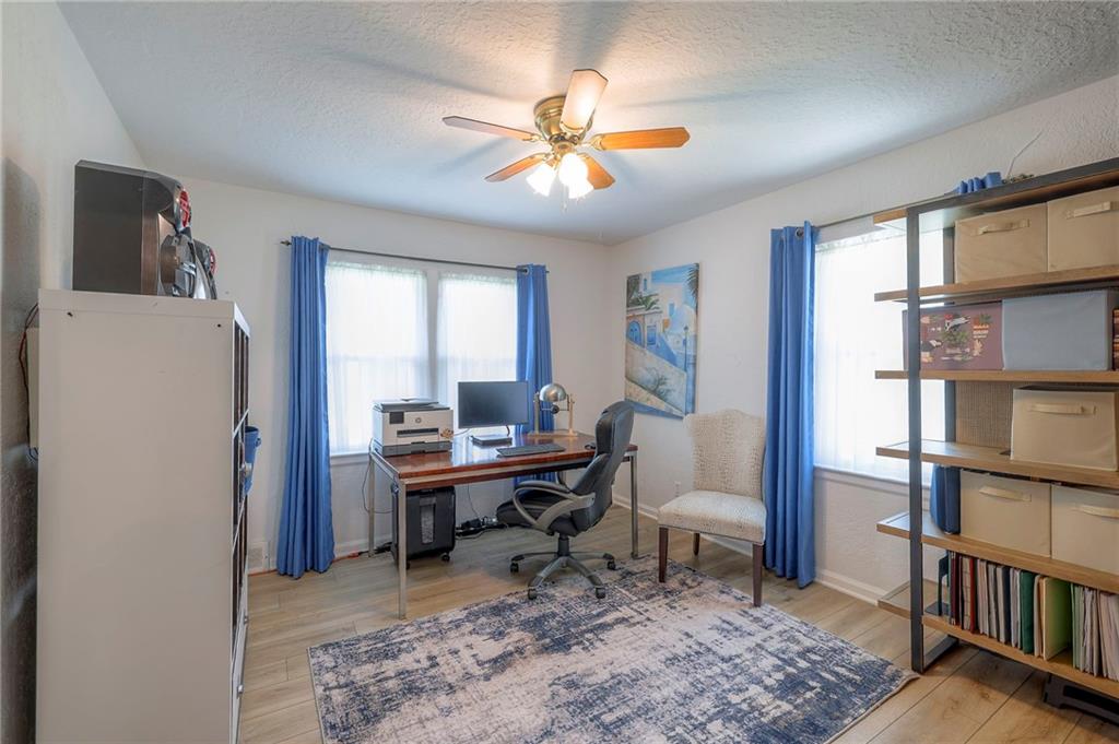 6215 Longview Road Kansas City, MO 64134 - Photo 29 of 40