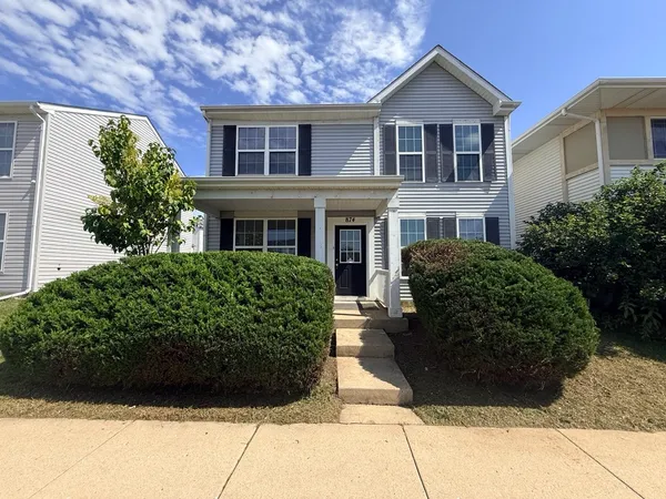 $290,000 | 874 Four Seasons Boulevard, Aurora, IL 60504